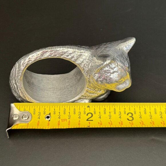 Vintage Set Of 4 Cat Shaped Napkin Rings Metal Table Decor Gift Ready - Picture 7 of 8